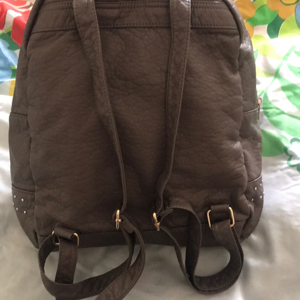 Backpack 🎒 for daily use - Picture 4 of 6